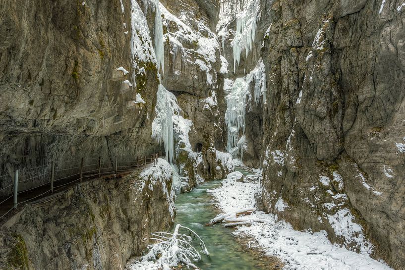 Partnachklamm in de winter van Michael Valjak