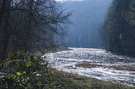 Bevroren rivier van Nynke Nicolai thumbnail