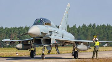 Tweezits Eurofighter Typhoon van de Luftwaffe. van Jaap van den Berg