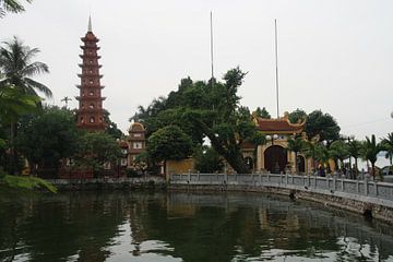 Tran Quoc Pagoda van Mr Greybeard