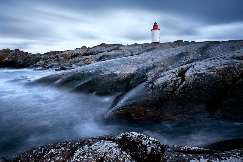 Öja lighthouse by Mark Leeman