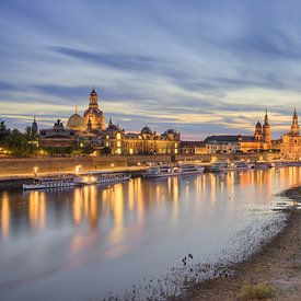 Dresden am Abend von Michael Valjak