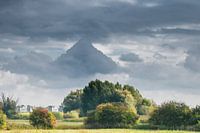 Pyramid above Empel