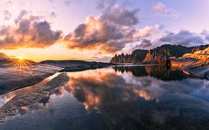 Sonnenuntergang auf der Insel Senja, Norwegen