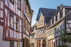 Rosengasse in der Altstadt von Eltville, Hessen