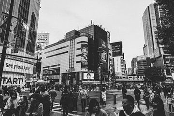 Shibuya: Het Kruispunt van Energie en Innovatie in Tokyo van Ken Tempelers