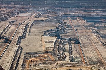 Lignite mining @ Terra Nova 1 (Elsdorf) by Rob Boon