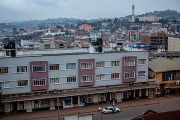 straatbeeld in Kampala in Uganda