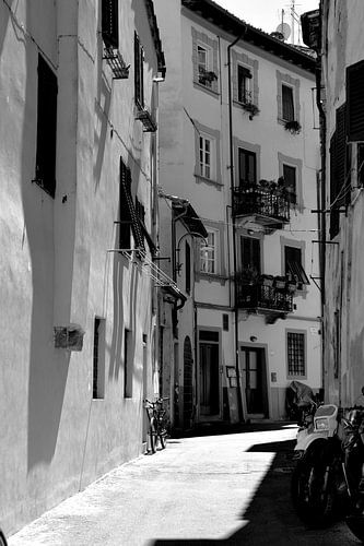 Toscane Italië Lucca Binnenstad zwart wit