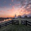 Moulin à vent De Vlinder au bord de la rivière Linge dans la Betuwe sur Moetwil en van Dijk - Fotografie