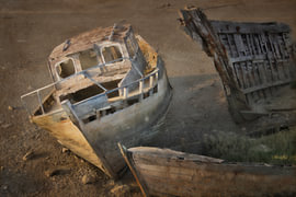 Picturesque shipwrecks by Jaap Tanis