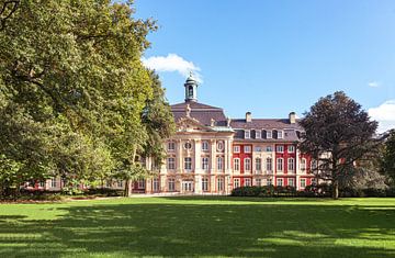 Prince-Bishop's Palace Münster by Thorsten Wind