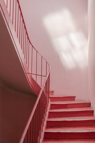 Rosa Treppe II von Wianda Bongen