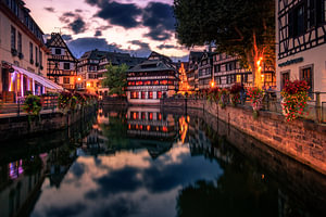 Frankreich Straßburg, Strasbourg, Fachwerk am Abend