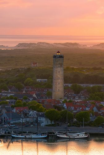 De Brandaris van Terschelling bij Zonsondergang
