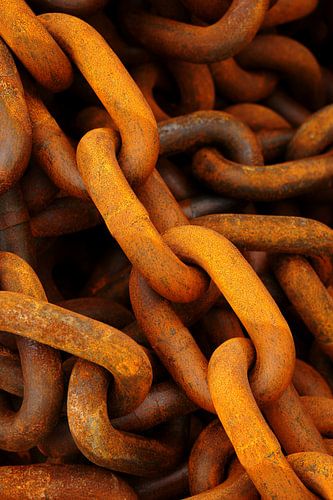 Grove roestige scheepskettingen