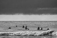 Surfeurs en attente à Scheveningen