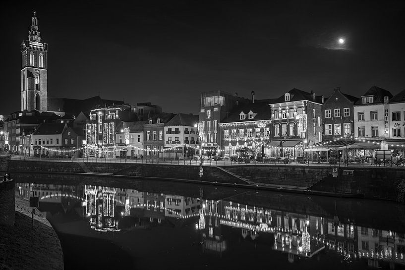 Stadt bei Nacht: Roermond von Agnieszka Gerards-Jaworska