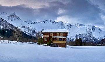 Mooie hut in de buurt van Stranda, Noorwegen van qtx
