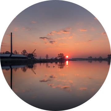 Rivier de Lek bij zonsopgang van Moetwil en van Dijk - Fotografie