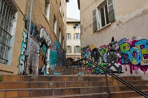 Streetart in Marseille van Marian Sintemaartensdijk