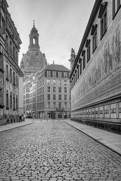 Fürstenzug in Dresden schwarz-weiß