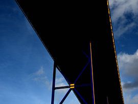 Backlight photo Juliana bridge Curaçao by Karel Frielink
