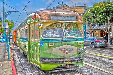 Green tram San Francisco nummer 1078 van Ton Tolboom