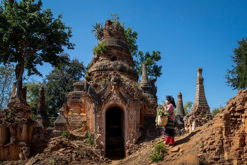 Shwe Inn Dein Pagode von Antwan Janssen