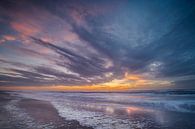 Sonnenuntergang am Strand von Texel von Lia Hulsbeek Brinkman Miniaturansicht