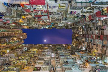 Hong Kong by Night - Quarry Bay Buildings - 4 van Tux Photography