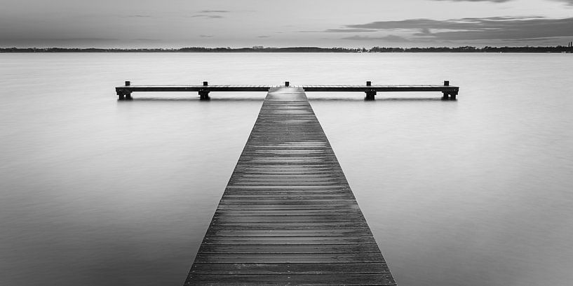Black and white photograph of the Zuidlaardermeer by Henk Meijer Photography