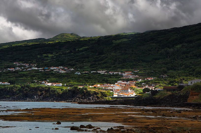 Azores bay by Jan Brons