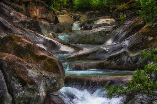 Garganta de los Infiernos, waterval in Valle del Jerte, Spanje.