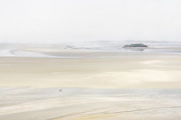 The mudflats at Mont Sant-Michel by Gerard Wielenga