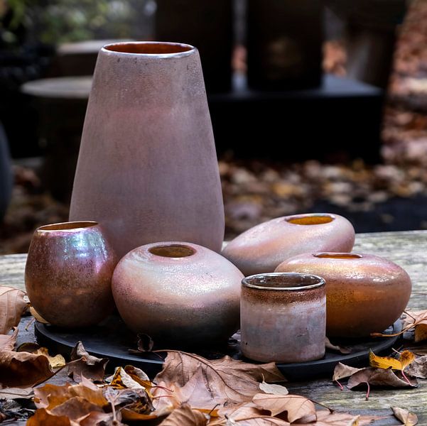 Nature morte de pots et de vases aux couleurs du cognac par Affect Fotografie