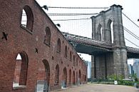 Brooklyn Bridge van Jacintha Van beveren thumbnail