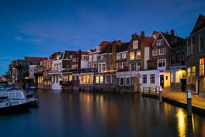 Dordrecht-Wijnhaven at night van Jan Koppelaar