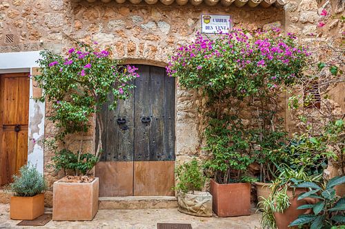 Altstadtgasse in het dorp Fornalutx, Mallorca
