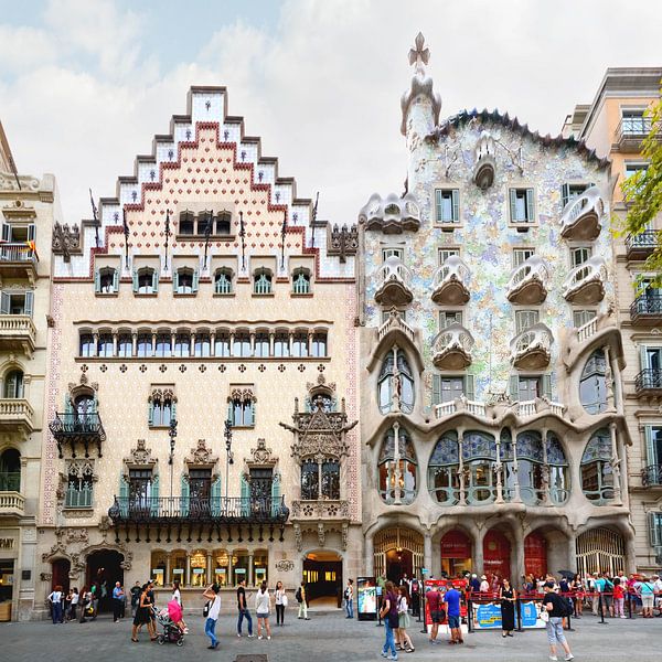 Barcelona | Casa Batllo by Antoni Gaudi von Panorama Streetline