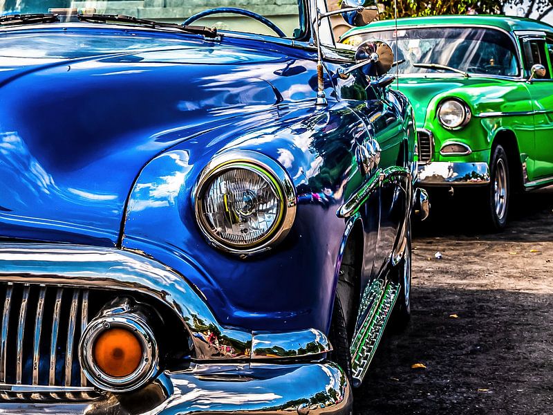 Oldtimer in Havanna von Dieter Walther