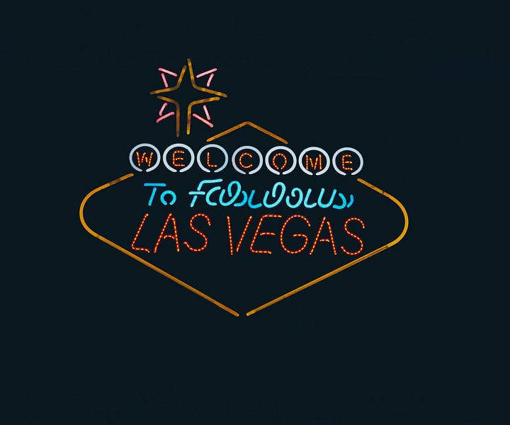 Las Vegas by Hello Pompoyo