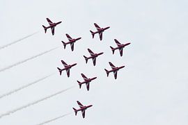 red arrows  by Jasper Vierbergen
