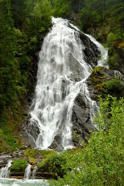 A thundering waterfall in Austria by Ezra Middelburg