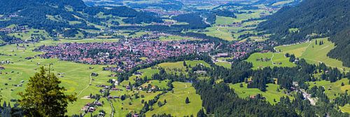 Panorama from Himmelschrofen, 1790m, into the Illertal and Oberstdorf, Allgäu Alps, Allgäu