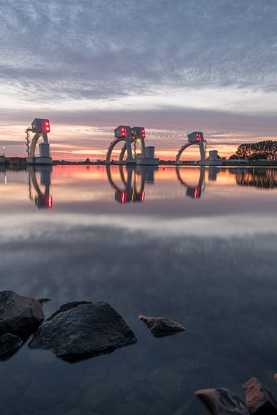 Weir and lock complex Amerongen - Maurik by Moetwil en van Dijk - Fotografie