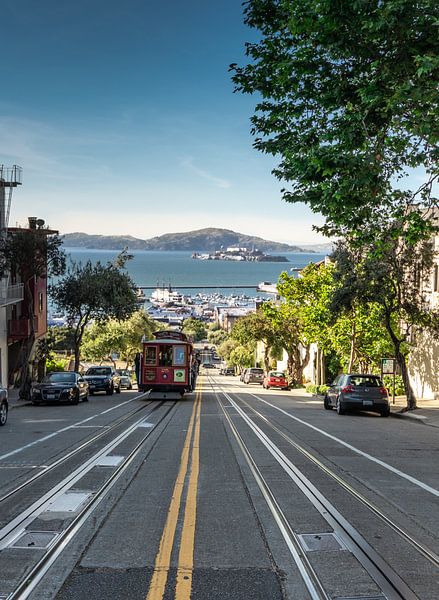 San Francisco by Hello Pompoyo