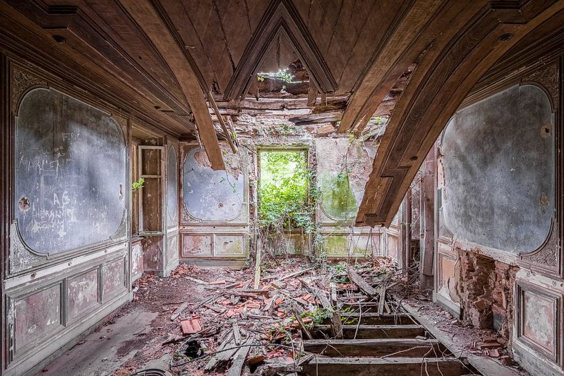 Lost Place - abandoned spaces - when nature moves in by Gentleman of Decay