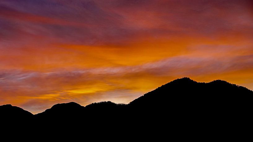Montagnes Coucher de soleil par Henryk Rybak