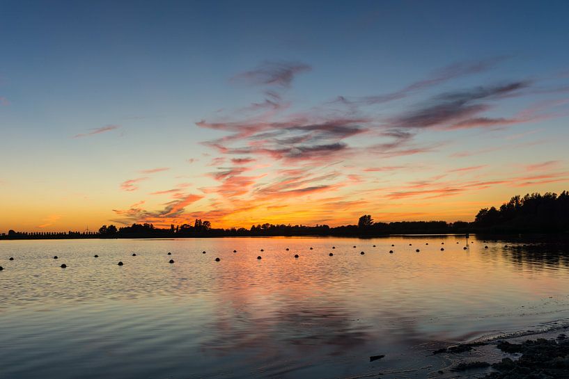 Zoetermeerse Plas | Coucher de soleil depuis la plage. par RB-Photographie